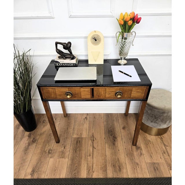 Mid-Century Italian Art Deco Walnut Burl Writing Desk with Glass Top by Paolo Buffa, 1940s For Sale - Image 3 of 10