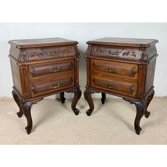 French Louis XV Style Wooden Nightstands, 1940, Set of 2 For Sale - Image 4 of 15