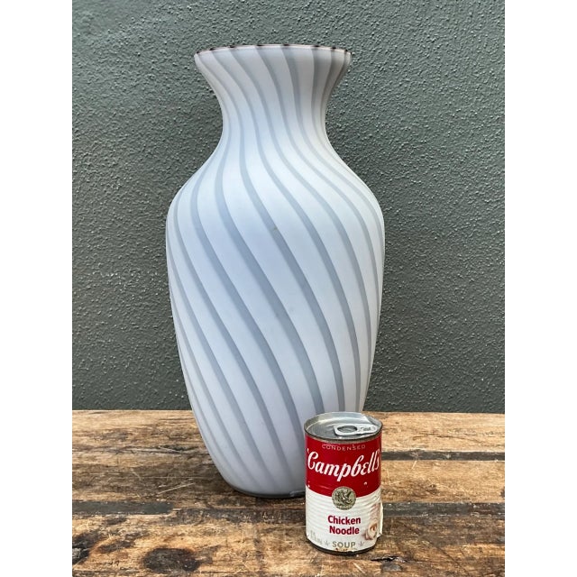 Mid 20th Century Vintage Archimede Seguso Murano Glass Vase For Sale - Image 5 of 12