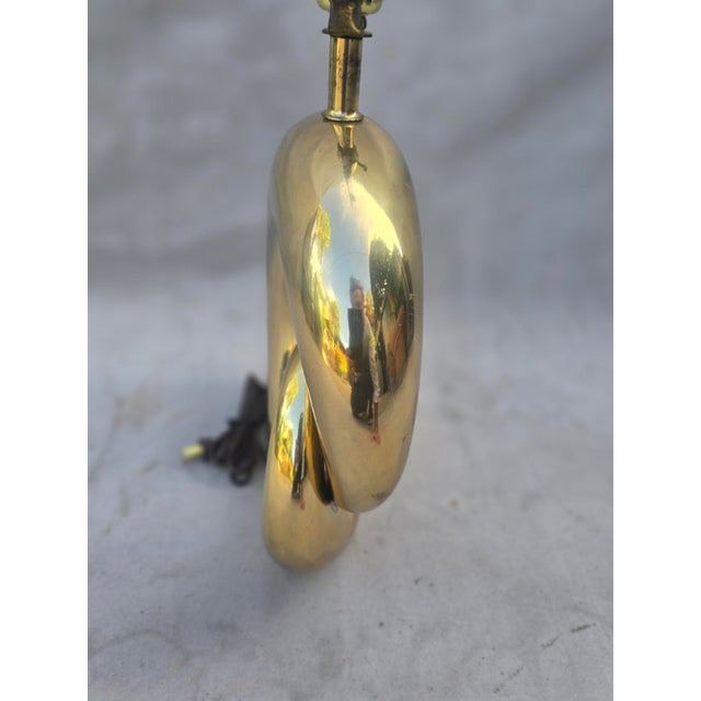 Vintage Solid Brass Swirl Lamp For Sale In Los Angeles - Image 6 of 11
