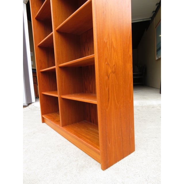 Brown Vintage Danish Modern Teak Double Bookcase Bookshelf Mid Century Hundeved Style Display Shelf For Sale - Image 8 of 16