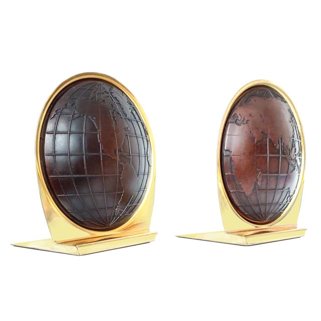 Curtis Jere 1960s Jere Style World Atlas Brass Plated and Brown Vinyl Bookends Depicting the Eastern and Western Hemispheres, Signed - a Pair For Sale - Image 4 of 12