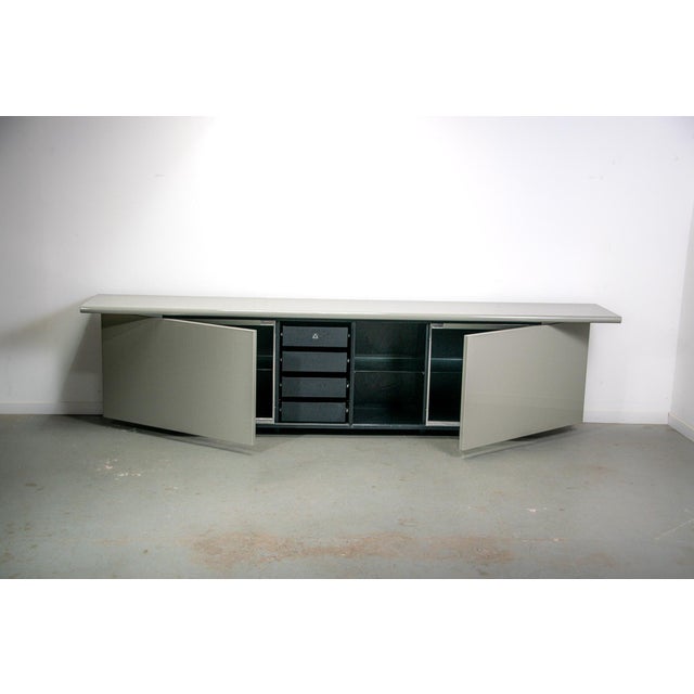 Designed by Giotto Stoppino and Lodovico Acerbis , Sheraton combines formal elegance and design innovation in a sideboard...