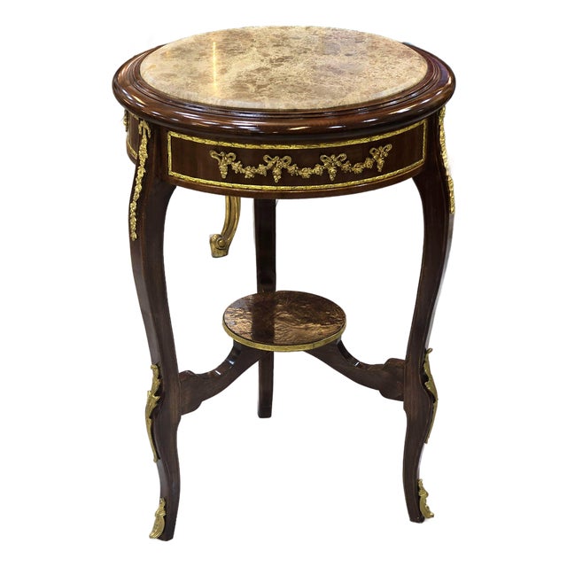 French Baroque Accent Table With Marble Top & Ornate Gold Details For Sale