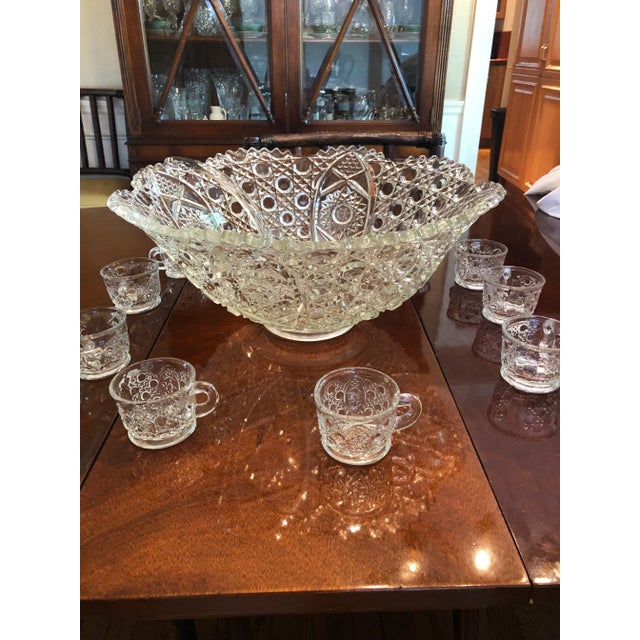 Vintage l.e. Smith Glass Button and Daisy 13 Piece Punch Bowl Set For Sale - Image 4 of 6
