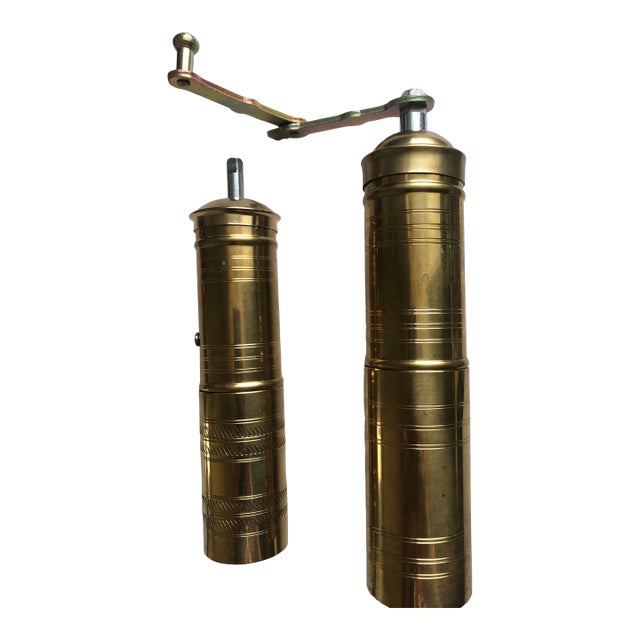 Vintage Solid Brass Pepper Grinders / Spice Mills – Set of 2 (Acquired in Ankara, Türkiye) For Sale