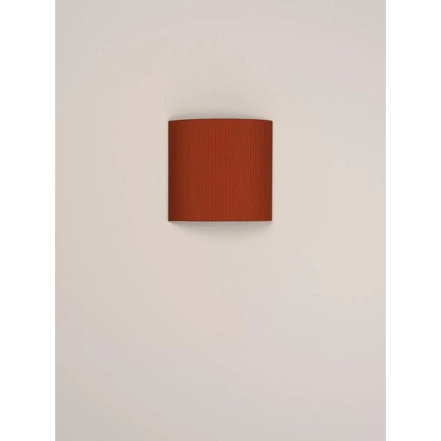 Terracotta comodín cuadrado wall lamp by santa & cole dimensions: d 31 x w 13 x h 30 cm materials: metal, ribbon. This...