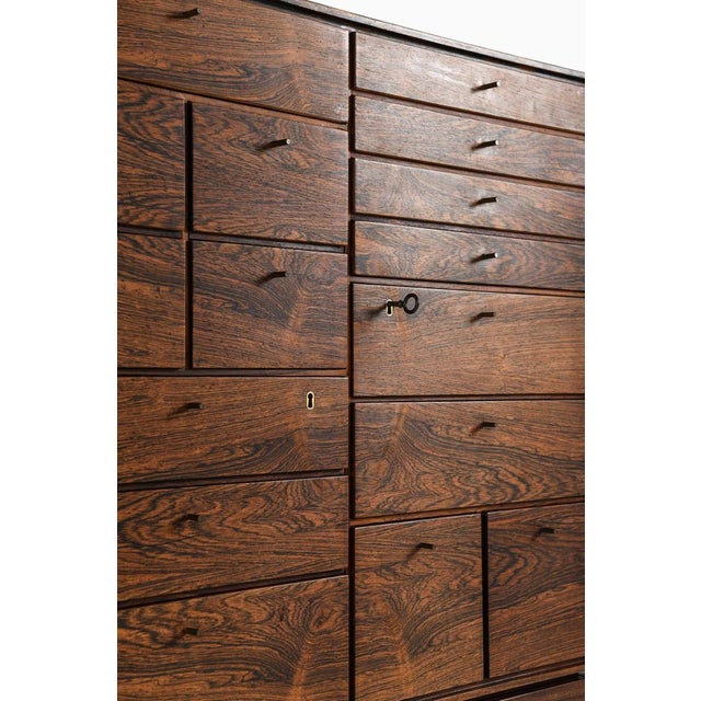 Metal Cabinet in Brass and Rosewood by Børge Mogensen, 1960s For Sale - Image 7 of 9