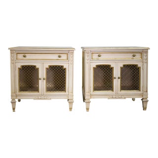 Vintage French Provincial-Style Gilt Nightstands by Kindel Furniture - a Pair For Sale