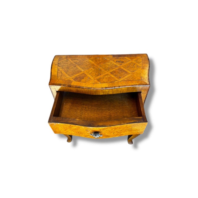 1960s Small Italian Commode For Sale - Image 4 of 6
