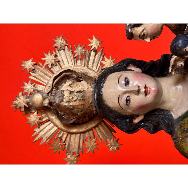 Virgin of Miraflores in Polychrome Maguey Wood with Child and Copper Crown, 1700s For Sale - Image 10 of 17