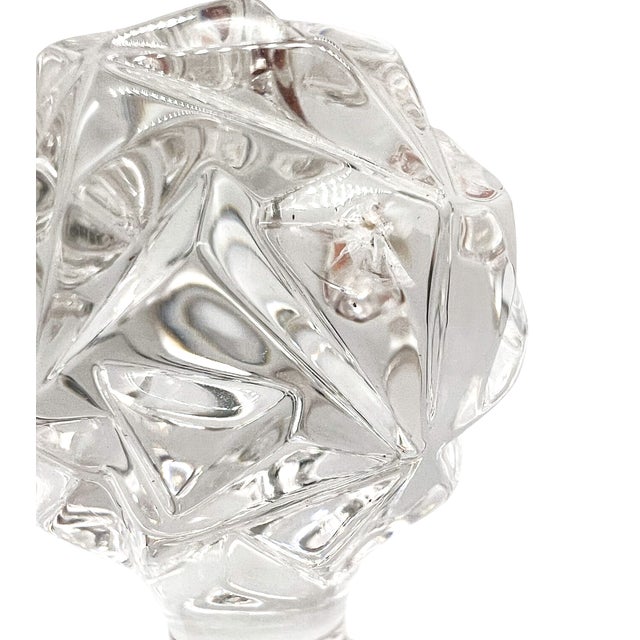 Transparent 1980s Tiffany & Co. Rock Cut Crystal Perfume Bottle With Stopper – Hollywood Regency / Modernist For Sale - Image 8 of 11