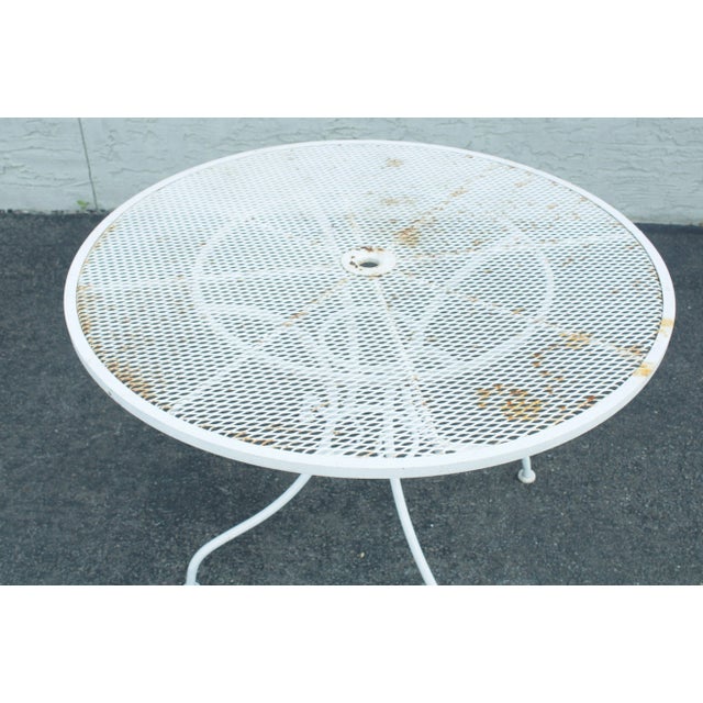 White Vintage Wrought Iron Round Patio, Garden Dining Table For Sale - Image 8 of 13