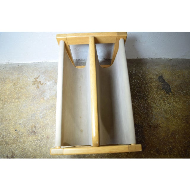 1970s Vintage Scandinavian Magazine Rack, 1970s For Sale - Image 5 of 7