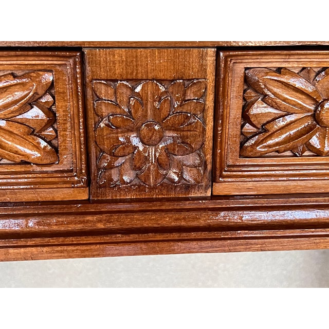 Early 20th Century Spanish Carved Console Table With Two Drawers For Sale - Image 10 of 11