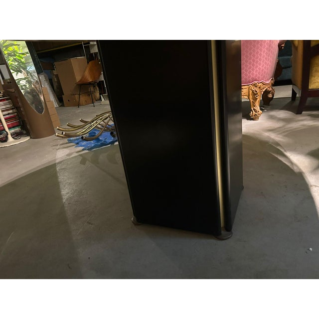 Artona Series Table in Walnut, Brass and Concrete Counterweight by Afra and Tobia Scarpa for Maxalto, 1975 For Sale - Image 13 of 18