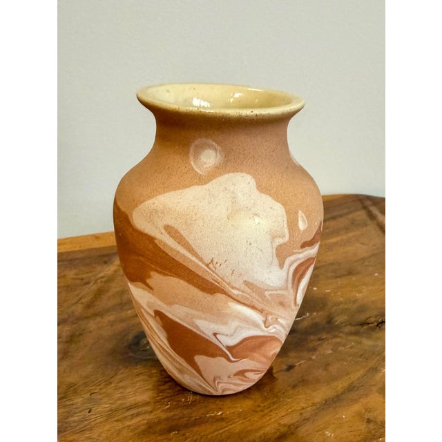 Vintage Brown and White Swirl Handmade Sevierville Tennessee Pottery Vase For Sale - Image 4 of 8