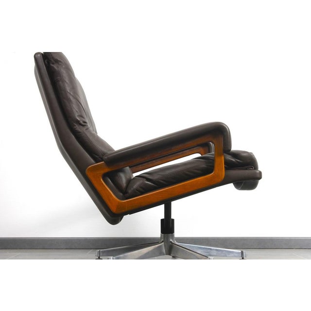 King Chair in Brown Leather by André Vandenbeuck for Strässle, 1960s For Sale - Image 6 of 18