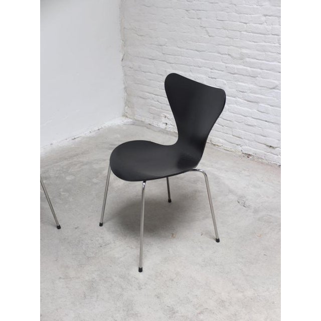 Vintage Black Series 7 Chairs by Arne Jacobsen for Fritz Hansen, 1955, Set of 4 For Sale - Image 12 of 18