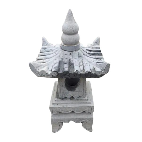 Stone Garden Pagoda Lanterns For Sale