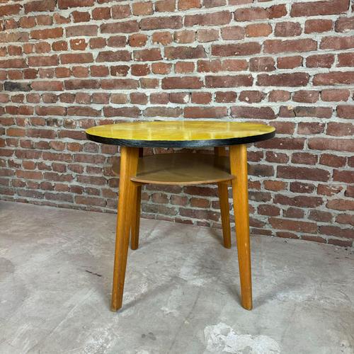 Vintage Enamelled Coffee Table with Shelf, 1960s For Sale - Image 4 of 7