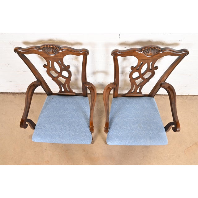 Late 20th Century Drexel Heritage Georgian Carved Mahogany Armchairs or Dining Captain Chairs, Pair For Sale - Image 5 of 12