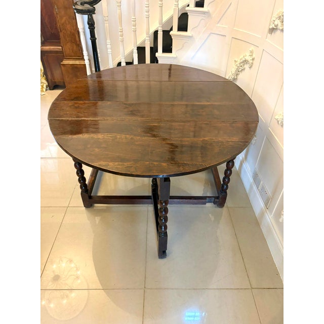 Brown Antique Oak Gateleg 6-Seater Dining Table with Bobbin Turned Legs, 1680 For Sale - Image 8 of 14