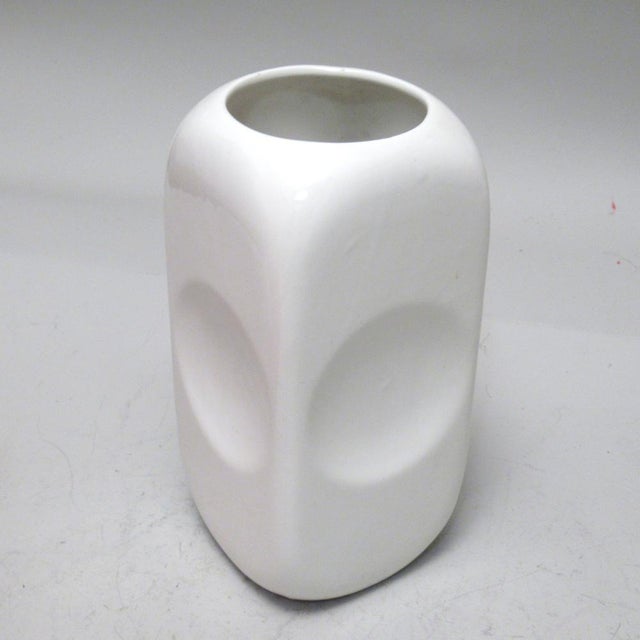 White Vase Parravicini, Italy, 1970 For Sale - Image 9 of 9