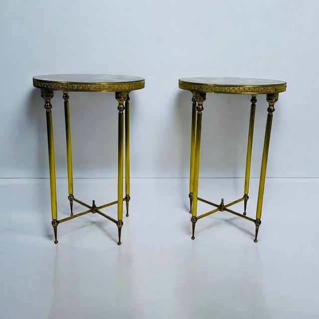 Circular Side Tables in Brass with Oxyde Mirror Tops, 1950s, Set of 2 For Sale - Image 6 of 7
