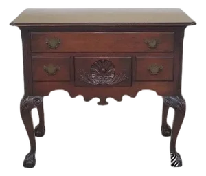 Colonial Edison Institute Henry Ford Chippendale Mahogany Lowboy