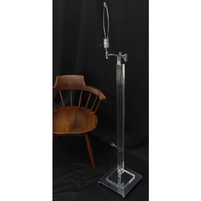 Mid 20th Century Mid-Century Modern Lucite Base Adjustable Floor Lamp For Sale - Image 5 of 13
