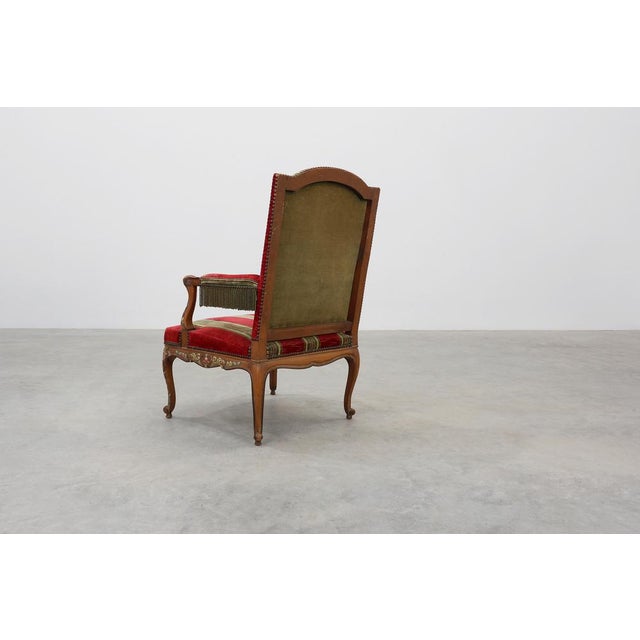 Antique French Louis XIV Chair in Oak, 1800s For Sale - Image 4 of 18