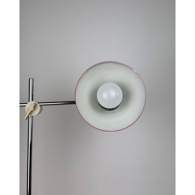 Metal Mid-Century Modern Adjustable Orange Metal and Aluminum Table Lamp by Richard Essig, 1970s For Sale - Image 7 of 14