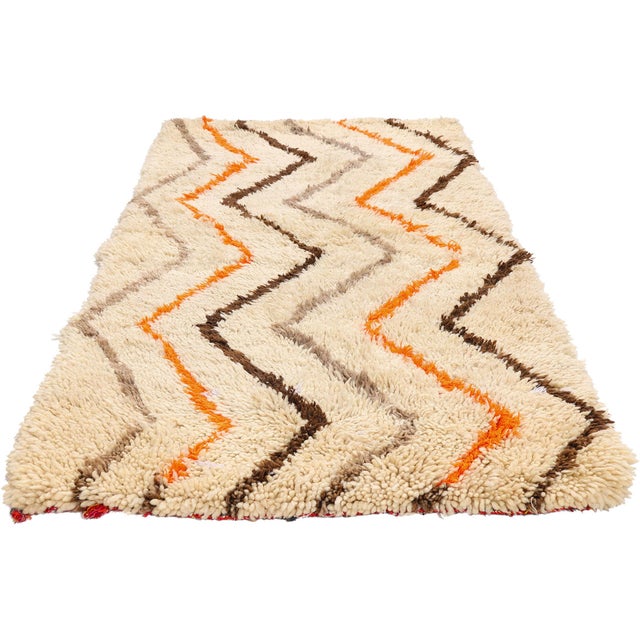 Mid-Century Modern Vintage Azilal Moroccan Rug, 03'00 X 06'05 For Sale - Image 3 of 10