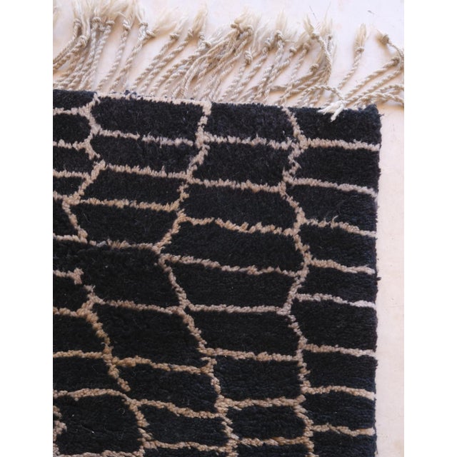 Textile Black Moroccan Beni Mrirt Rug - 8.2 X 6 Ft For Sale - Image 7 of 8