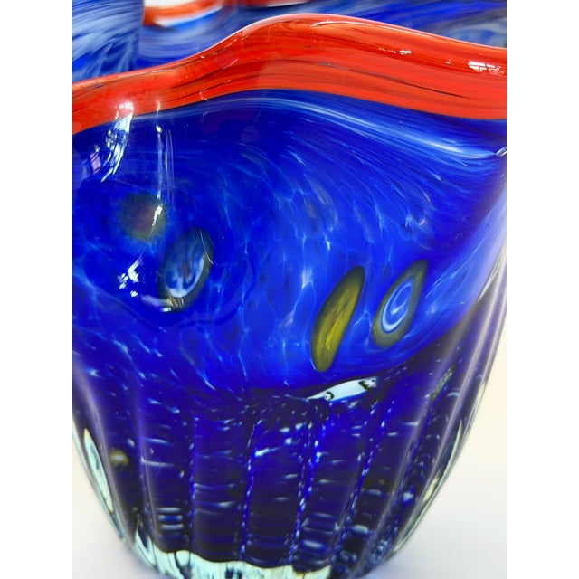 Red Charming Hand-Blown Small Ruffled Blue Handkerchief Vase With Red Rim in the Style of Dave Chihuly For Sale - Image 8 of 14