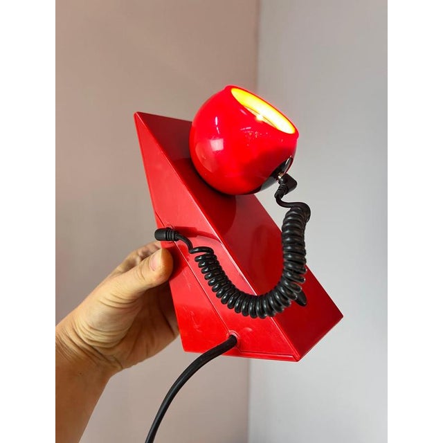 Table Lamp in Red with Magnetic Ball Head from Leuchten For Sale - Image 6 of 11