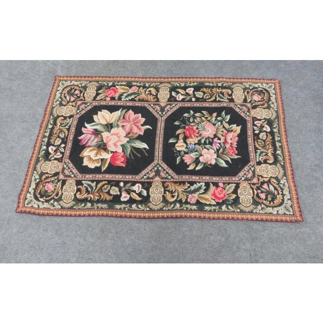 Floral decorated border with three sections with floral bouquets. Made in the early 20th century.