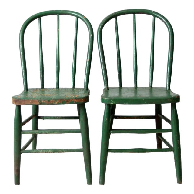 Antique Green Farmhouse Windsor Chairs Pair For Sale