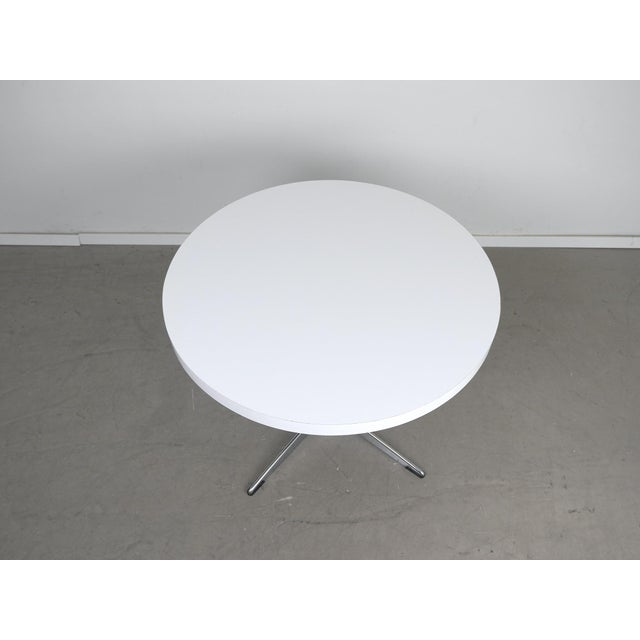 White Round Side Table with Chrome-Plated Cross Base, Germany, 1970s For Sale - Image 6 of 10