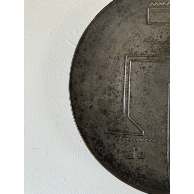 Charcoal 1980's Sherman Cave Creek Native American Navaho Wall Ceramic Plate For Sale - Image 8 of 11