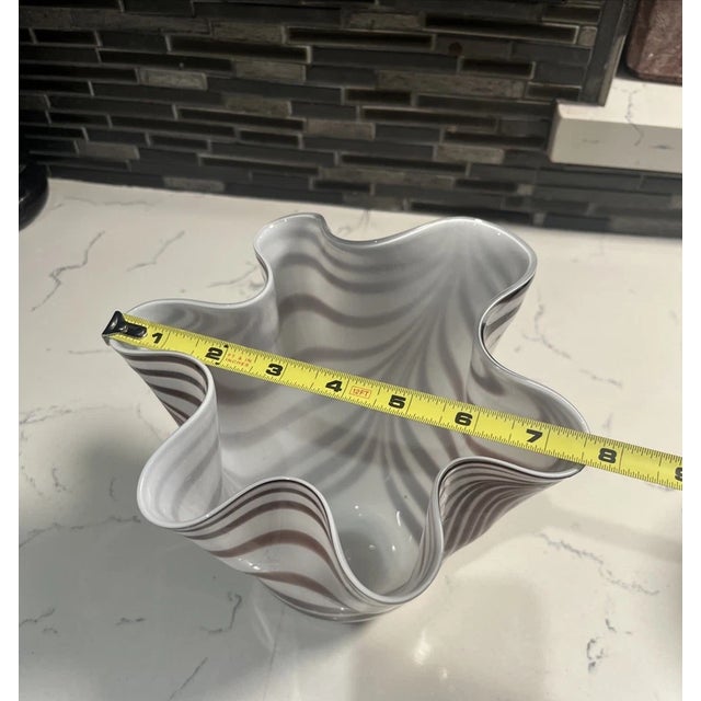 1990s Vinatge MCM Murano Fazzoletto White Brown Swirl Art Glass Vase For Sale - Image 5 of 6