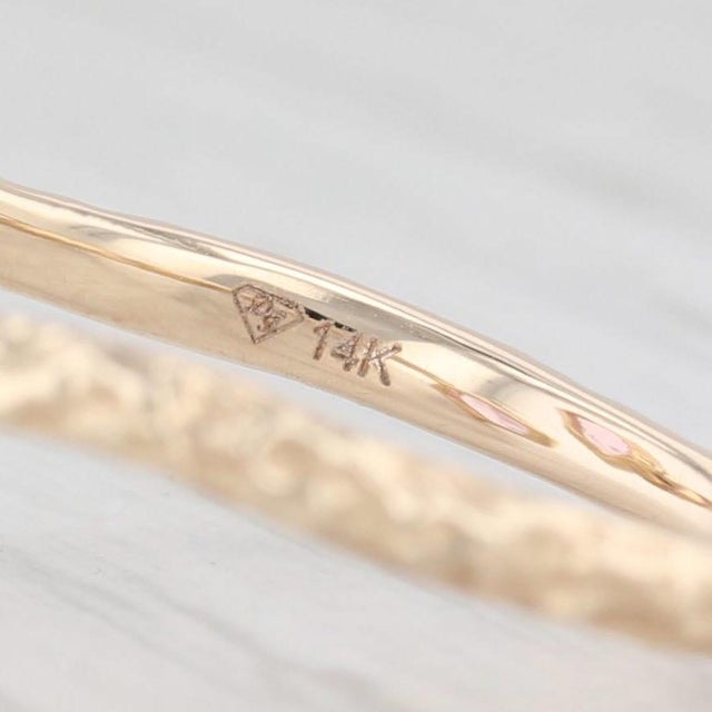New 0.95ctw Pink Sapphire Bypass Ring 14k Yellow Gold Size 6.5 Adjustable For Sale In Greensboro - Image 6 of 8