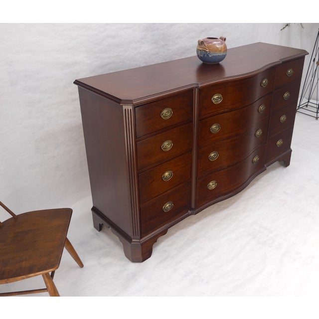 Mahogany Federal Bow Front 12 Drawers Dresser MINT For Sale - Image 12 of 13