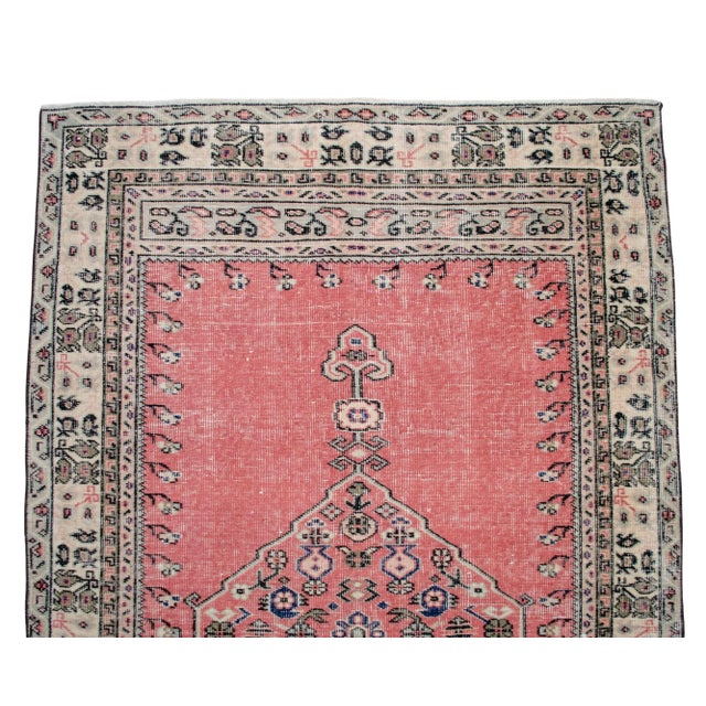 Rose Distressed Area Rug Hand Knotted Muted Color Oushak Medallion Rug - 3'10'' X 6'3'' For Sale - Image 8 of 15