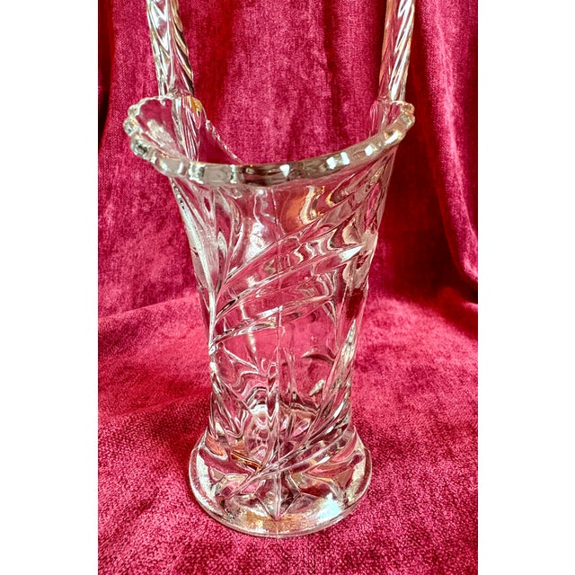 Pair of Duncan and Miller Vintage Glass Flower Baskets For Sale In Atlanta - Image 6 of 10