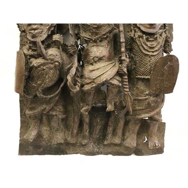 1970s 1970s Vintage African Tribal Art Large Benin Bronze Plaque For Sale - Image 5 of 12