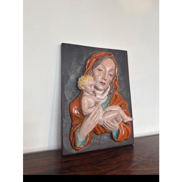 Art Deco Ceramic Madonna and Child Wall Relief from Keramos Wien, 1920 For Sale - Image 6 of 12