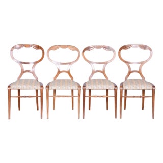 Biedermeier Dining Chairs in Oak & Walnut, Vienna, Austria, 1820s, Set of 4 For Sale