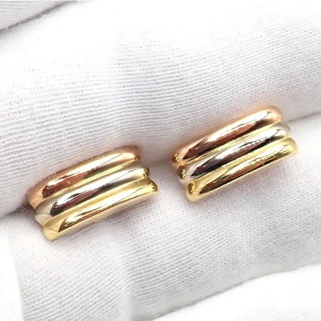 1990s Vintage Cartier 18k Trinity Tri-Color Gold Cufflinks - 2 Pieces For Sale - Image 5 of 9